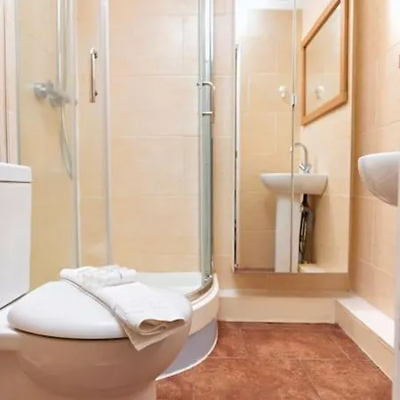Chic 1-Bed Flat With Terrace In Notting Hill W10 Appartement Londen Buitenkant foto